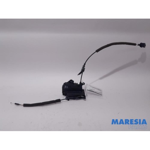 Renault - Captur - Rear door mechanism 4-door, right