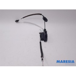 Renault - Captur - Rear door lock mechanism 4-door, left