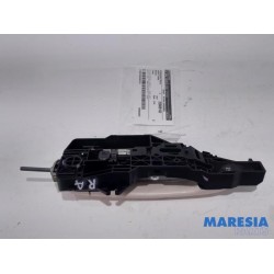 Renault - Captur - Rear door handle 4-door, right