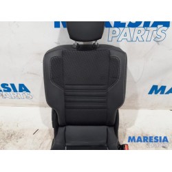 Renault - Scenic - Rear seat