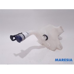 Fiat - Punto - Front windscreen washer reservoir