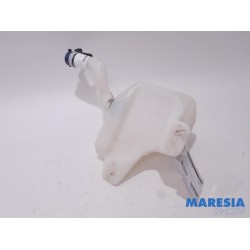 Fiat - Punto - Front windscreen washer reservoir