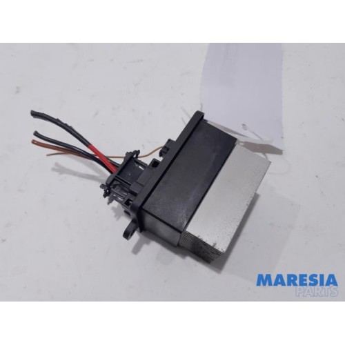 Renault - Captur - Heater resistor