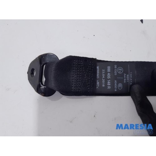 Renault - Captur - Rear seatbelt, right