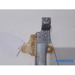 Renault - Captur - Rear door window mechanism 4-door, right