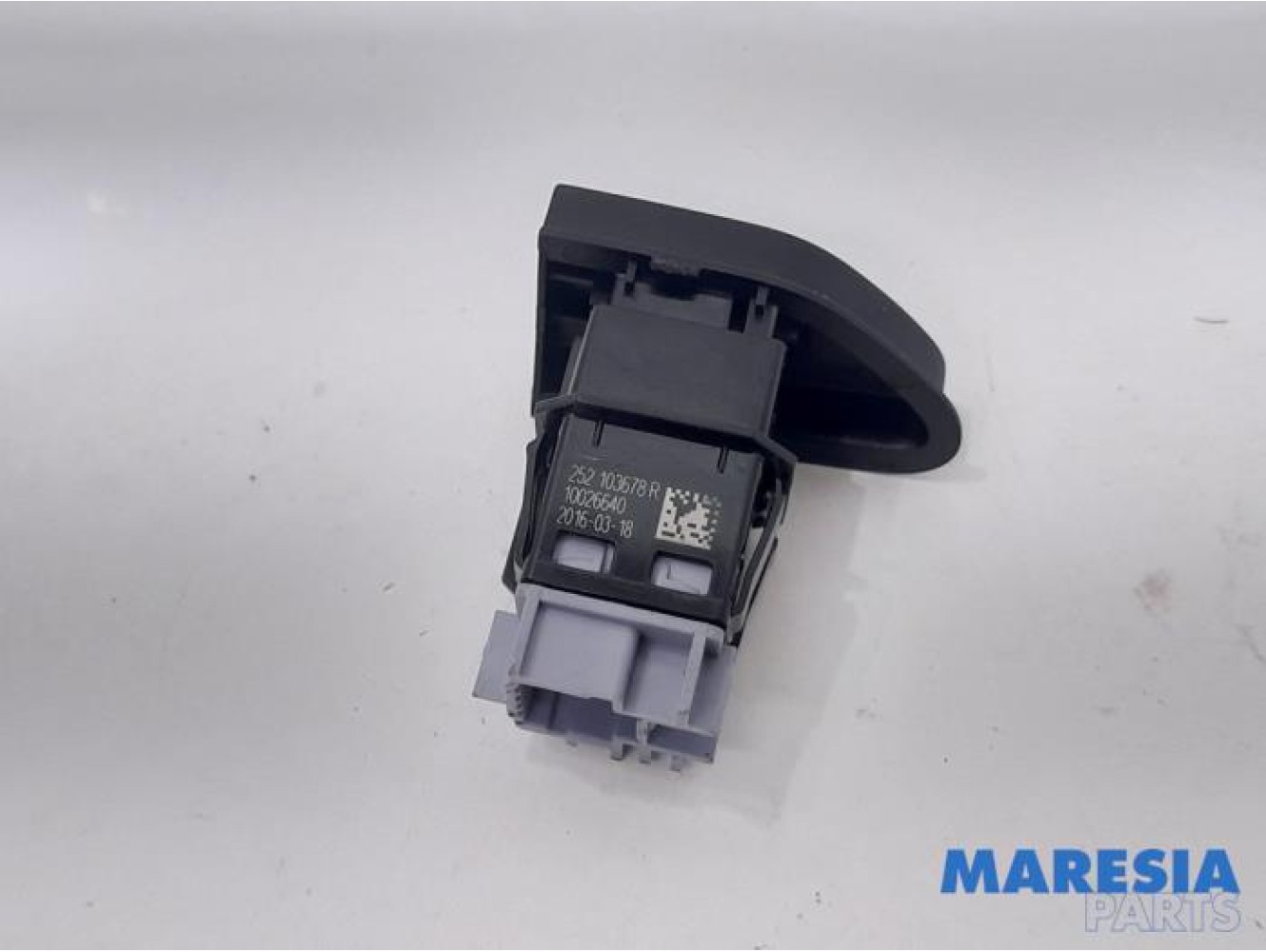 Renault - Captur - Central locking switch