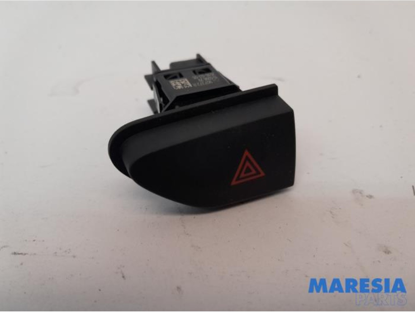 Renault - Captur - Panic lighting switch