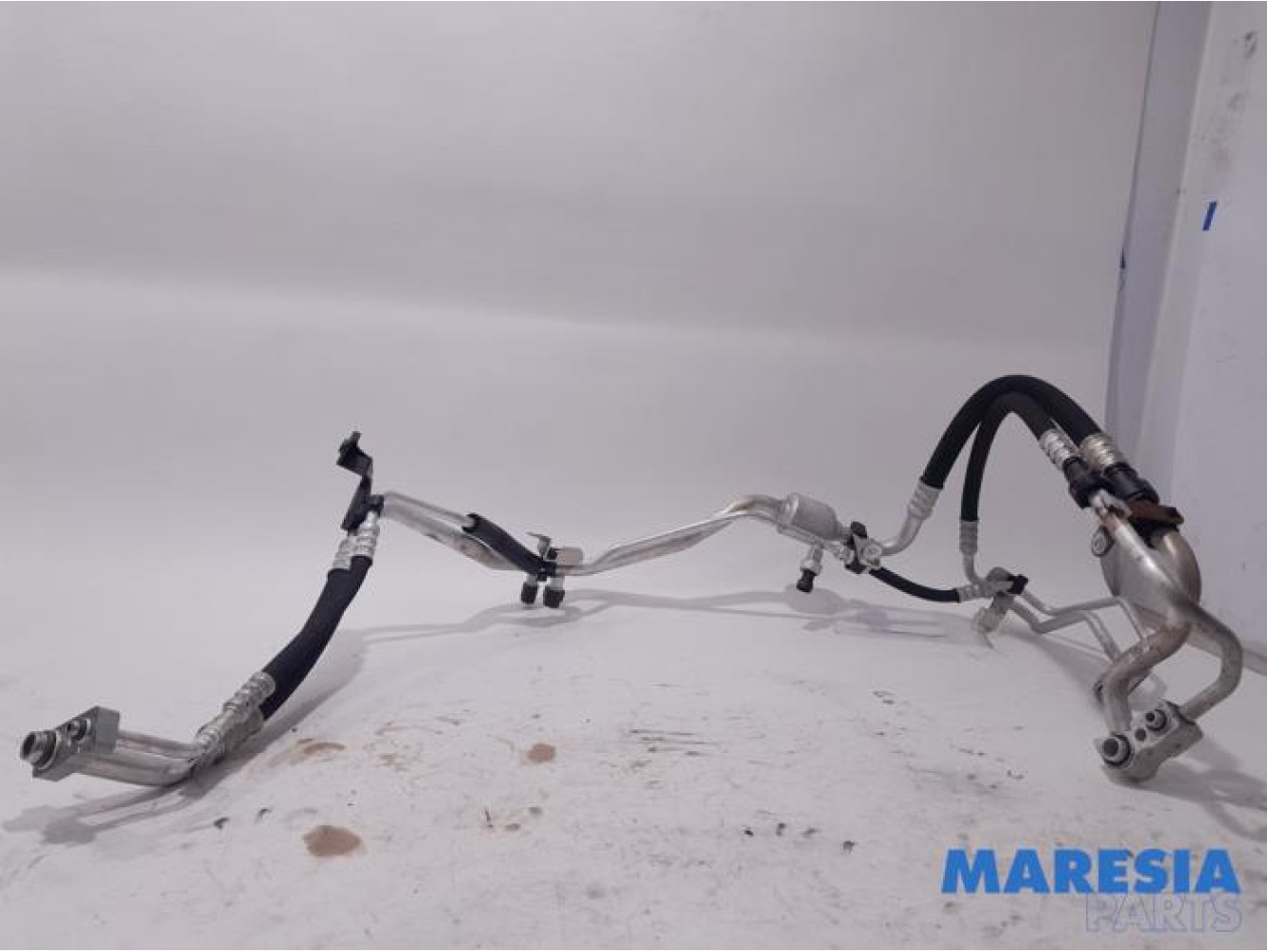 Fiat - Punto - Air conditioning line