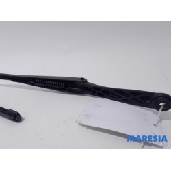 Fiat - Punto - Front wiper arm