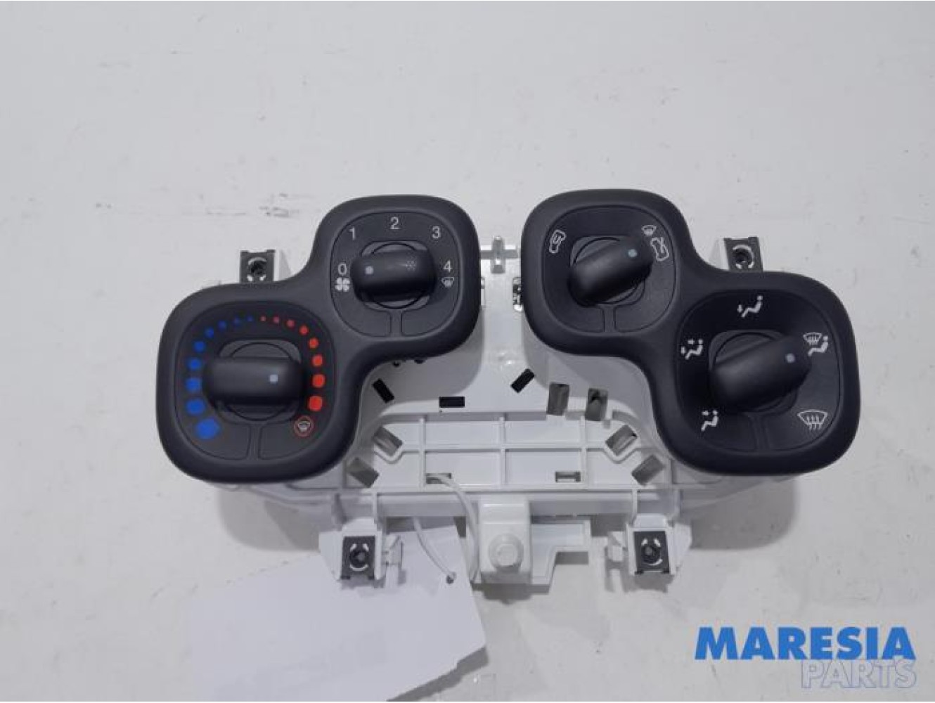 Fiat - Panda - Heater control panel