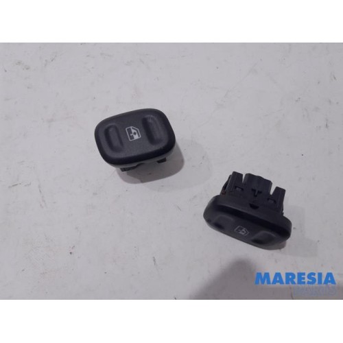 Fiat - Panda - Electric window switch