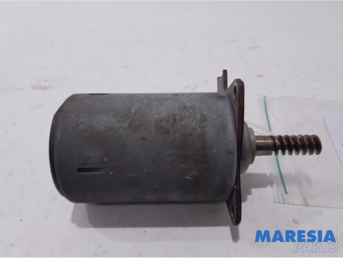 Citroen - DS3 - Camshaft adjuster