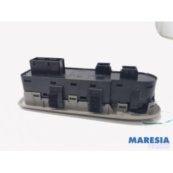 Citroen - C5 - Multi-functional window switch