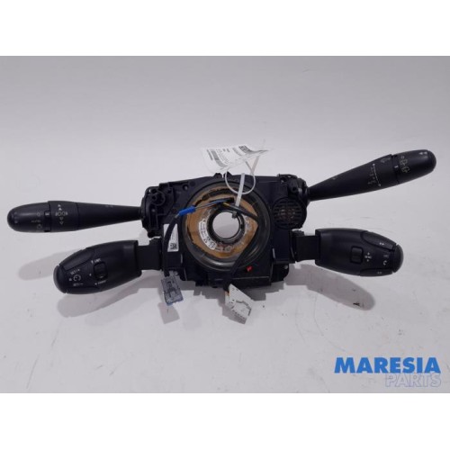 Peugeot - 3008 - Steering column stalk