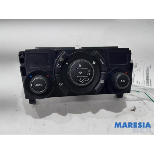 Peugeot - 3008 - Heater control panel