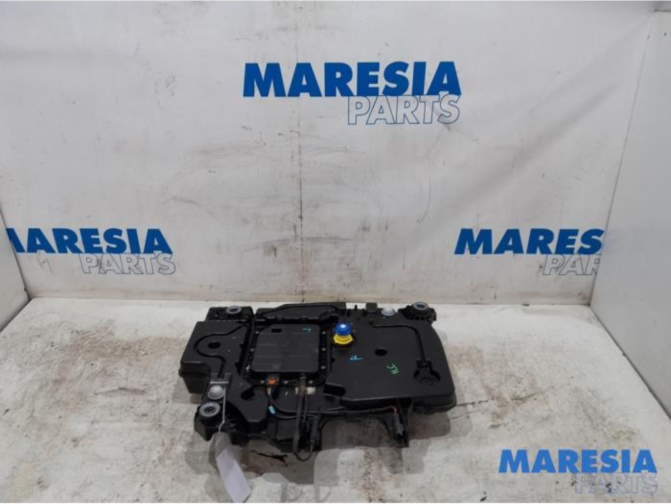Peugeot - 508 - Adblue Tank