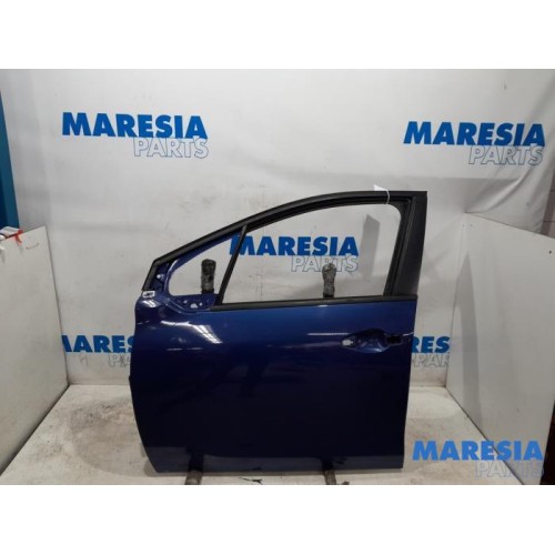 Peugeot - 208 - Tür 4-türig links vorne