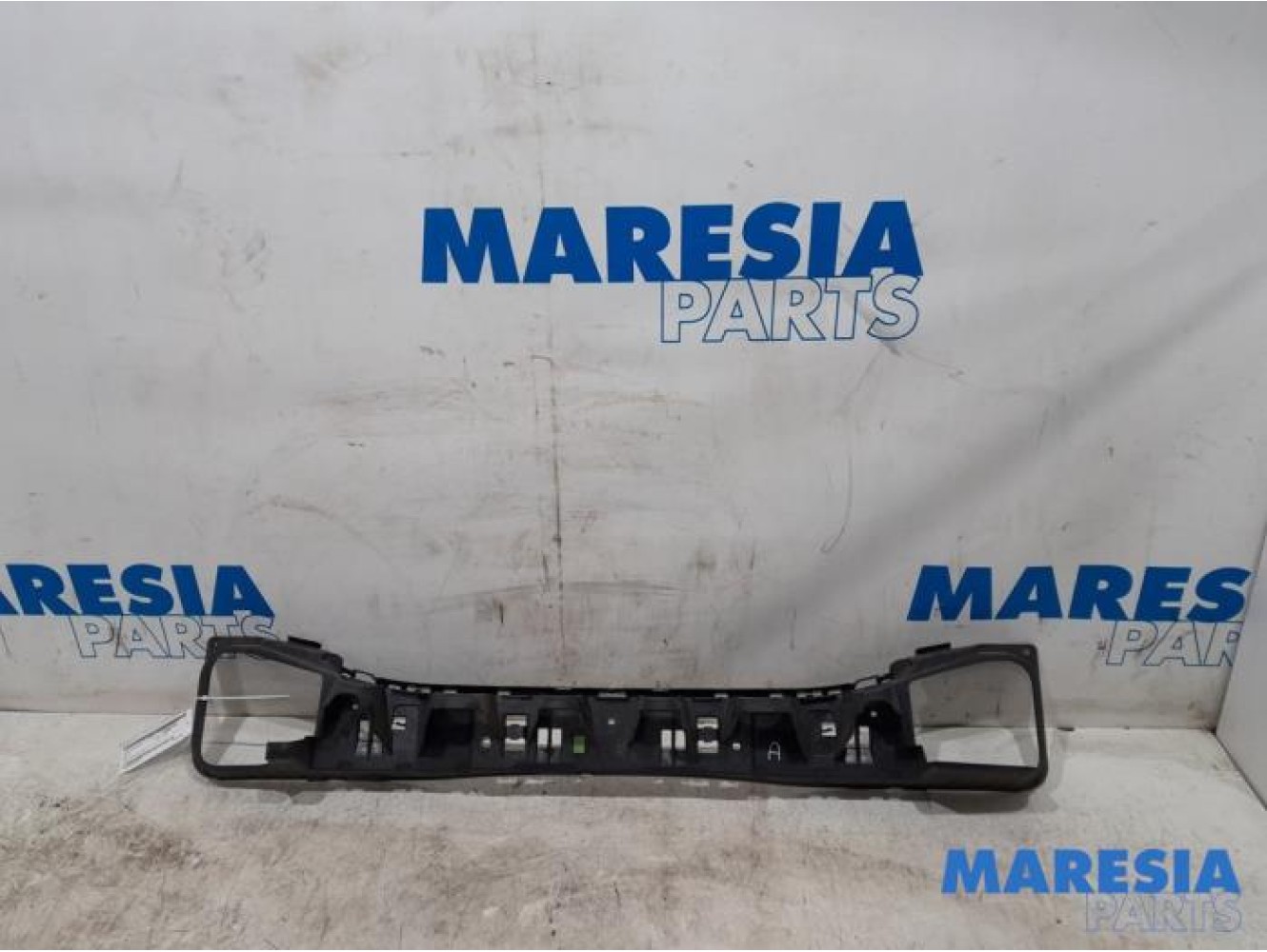 Peugeot - 208 - Rear bumper frame