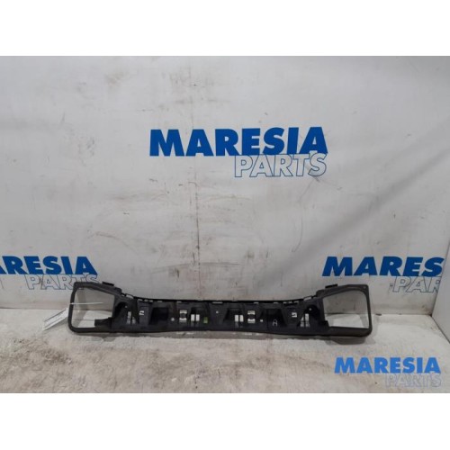 Peugeot - 208 - Bumperframe achter