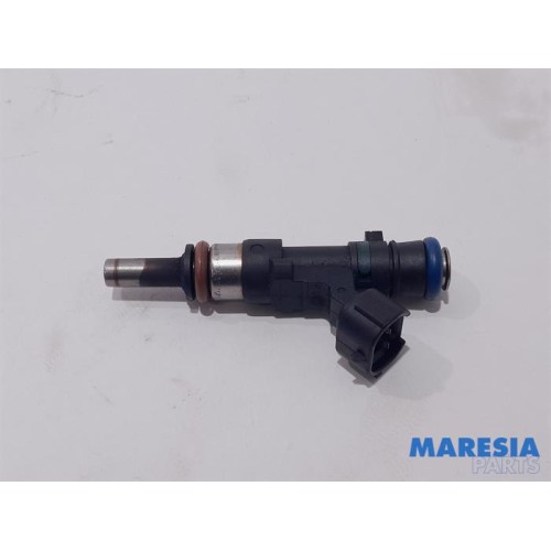 Renault - Clio - Injecteur (injection essence)