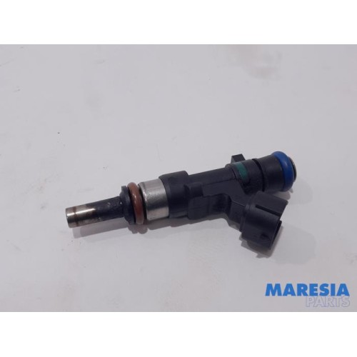 Renault - Clio - Injecteur (injection essence)
