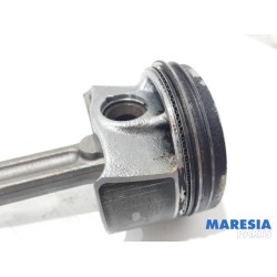Renault - Clio - Piston