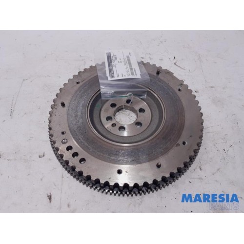 Renault - Clio - Flywheel