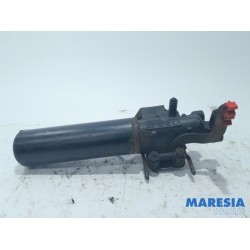 Peugeot - 3008 - Suspension pompe (hydr.)