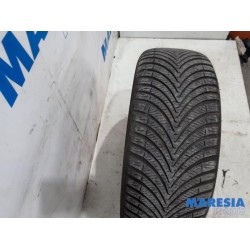 Renault - Espace - Tyre