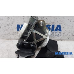 Ford - KA - Front seatbelt, left