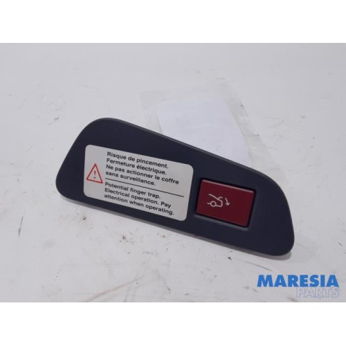 Peugeot - 508 - Switch