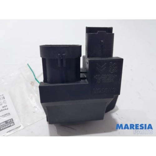 Peugeot - 208 - Cooling fan resistor