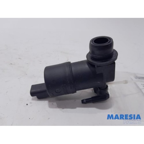 Peugeot - 208 - Front windscreen washer jet