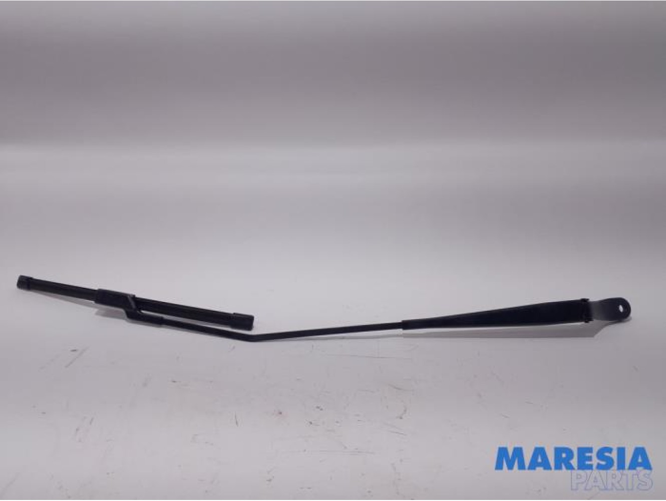 Peugeot - 208 - Front wiper arm
