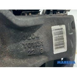 Peugeot - 208 - Bremszange links vorne