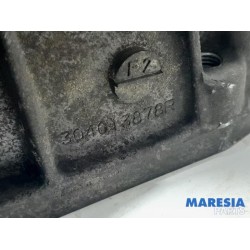 Renault - Clio - Gearbox casing