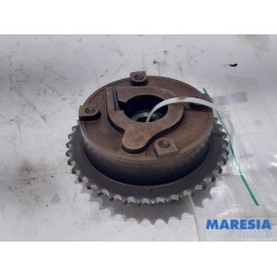 Peugeot - 207 - Camshaft sprocket