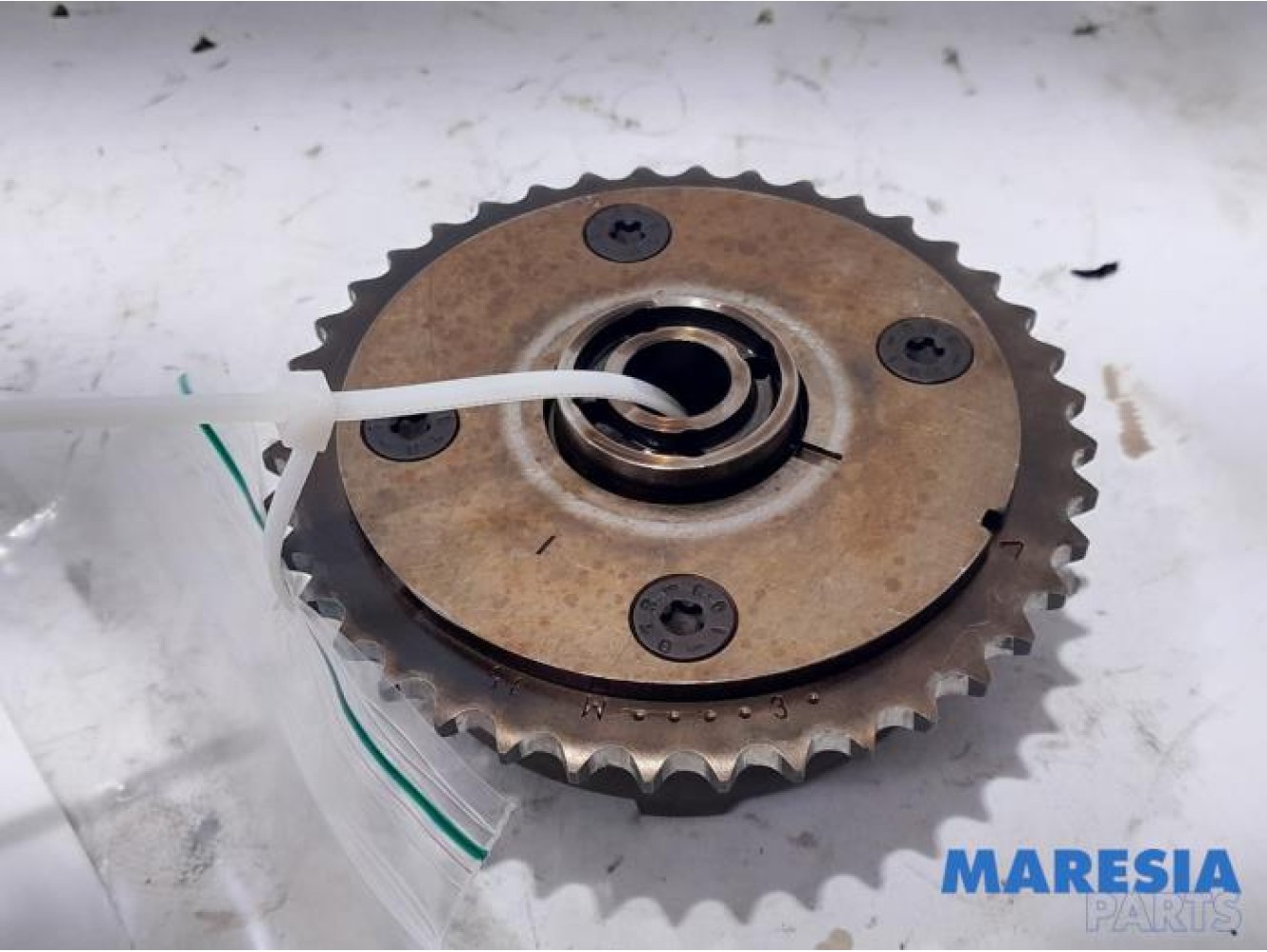 Peugeot - 207 - Camshaft sprocket