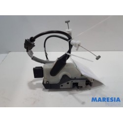 Peugeot - 208 - Front door lock mechanism 4-door, right