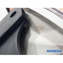 Peugeot - 208 - Fog light, front left