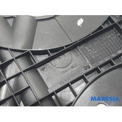 Peugeot - 307 - Couvercle de distribution