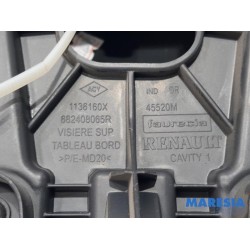 Renault - Clio - Dashboard part
