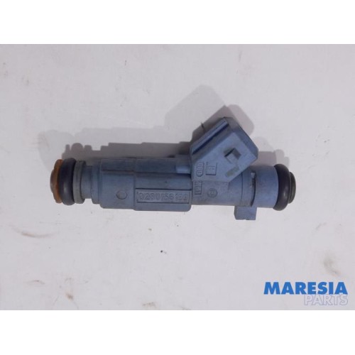 Peugeot - 307 - Injector (petrol injection)