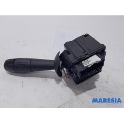 Renault - Clio - Wiper switch