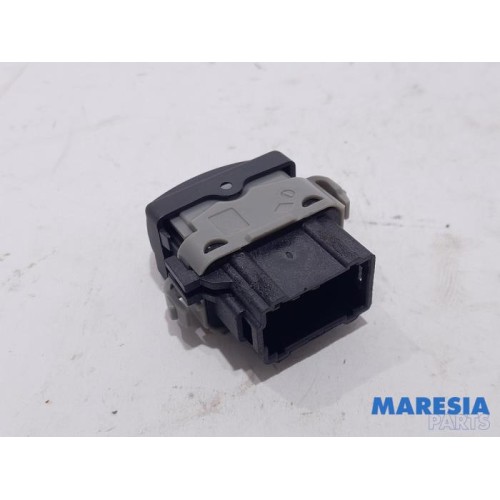 Renault - Espace - Central locking switch