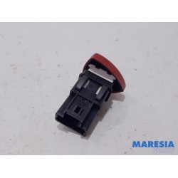 Renault - Espace - Commutateur éclairage d'urgence