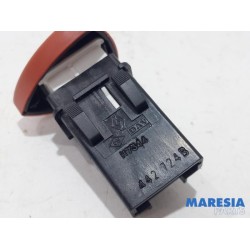 Renault - Espace - Commutateur éclairage d'urgence