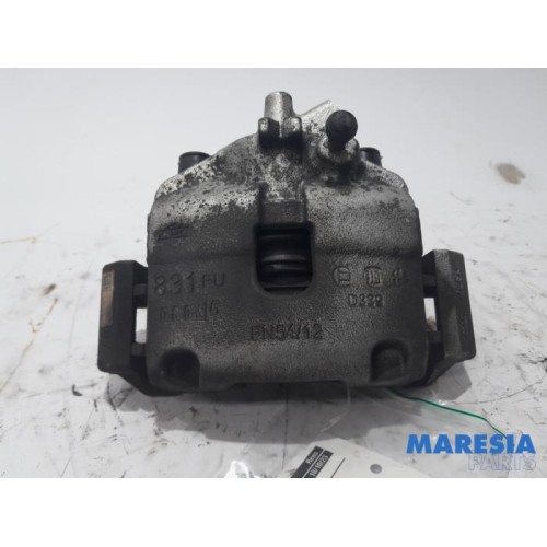 Fiat - 500 - Bremszange links vorne