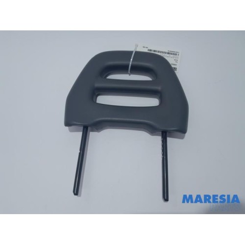 Fiat - Ducato - Headrest