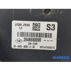 Renault - Scenic - Fuse box